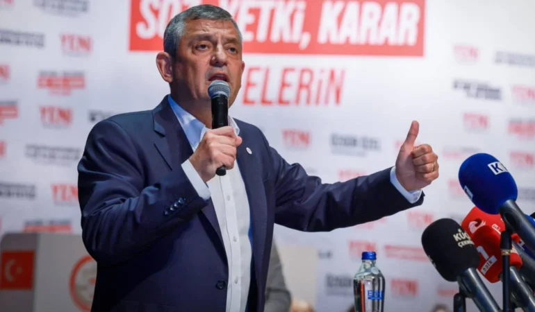 Yeni Parti Lideri Özgür Özel Fon Krizini Gündeme Taşıyarak İktidara Seslendi