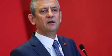 Özgür Özel Milletvekili Çalışma Toplantısında Yerel Seçim Sonuçlarını ve Parti Bütçesini Değerlendirdi