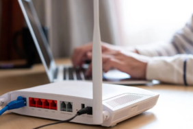 İngiltere'de BT İflas Eşiğindeki Rakibi TalkTalk'u Satın Alarak Hizmet Kesintisini Önledi