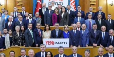 YENİ Parti AYM Savunmasını Verdi Olası İsim Değişikliğine Karşı Üç Alternatif Belirlendi