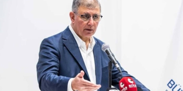 Saygı Öztürk Cemil Tugay ile Geçmişte Yaptığı Parti Değişikliği Görüşmesini Aktardı