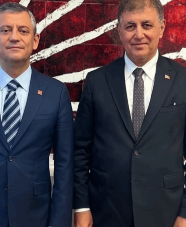 YENİ Parti Grup Başkanvekili Ali Mahir Başarır'dan Cemil Tugay'ın AKP'ye Geçişine Tepki