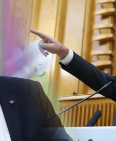 İYİ Parti Genel Başkanı Dervişoğlu Milletvekili Fakıbaba'nın İstifasını Talep Etti