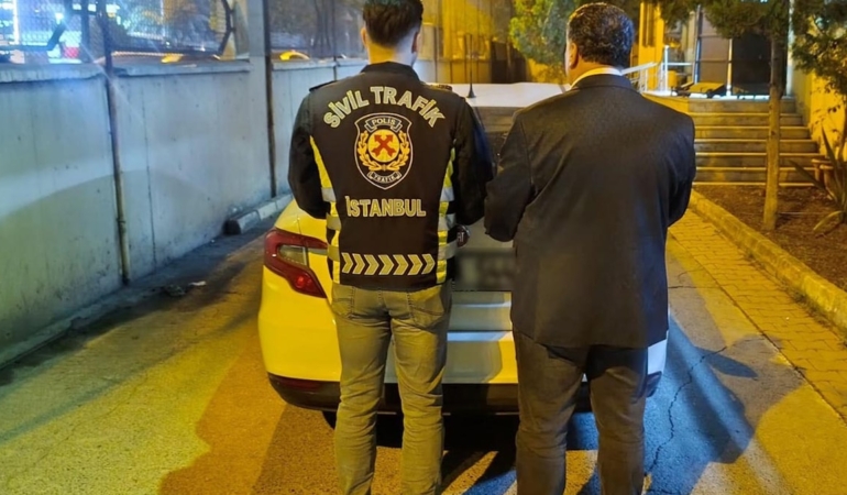 Bahçelievler’de trafikte tartıştığı sürücüye saldıran kişiye 180 bin lira ceza uygulandı